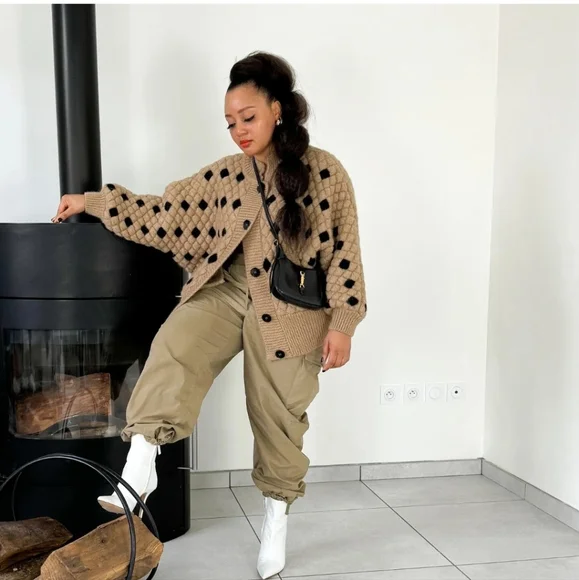 ❌️SOLD❌️STRUCTURED KNIT CARDIGAN TAUPE BROWN SIZE S - Picture 6 of 16